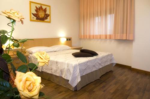 Hotel Polo Della Ceramica Faenza Bilik gambar